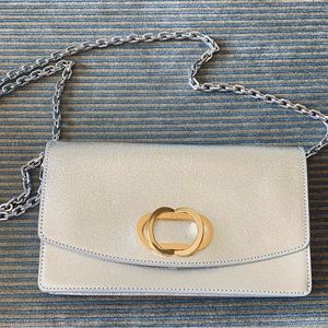 Stuart Weitzman Silver Cross Body Emelie brillante NWT In Box